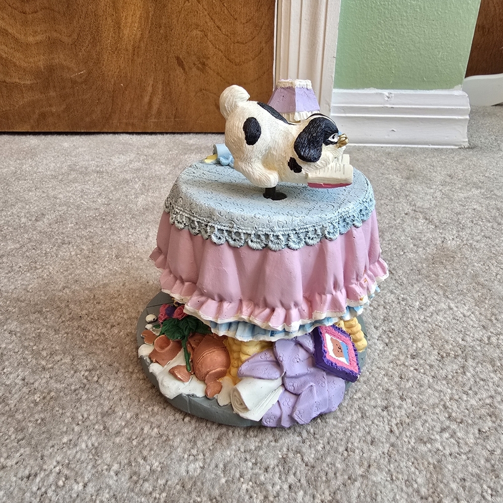Rotating Puppy on Table Reading Book Resin Music Box - Picture 12 of 14
